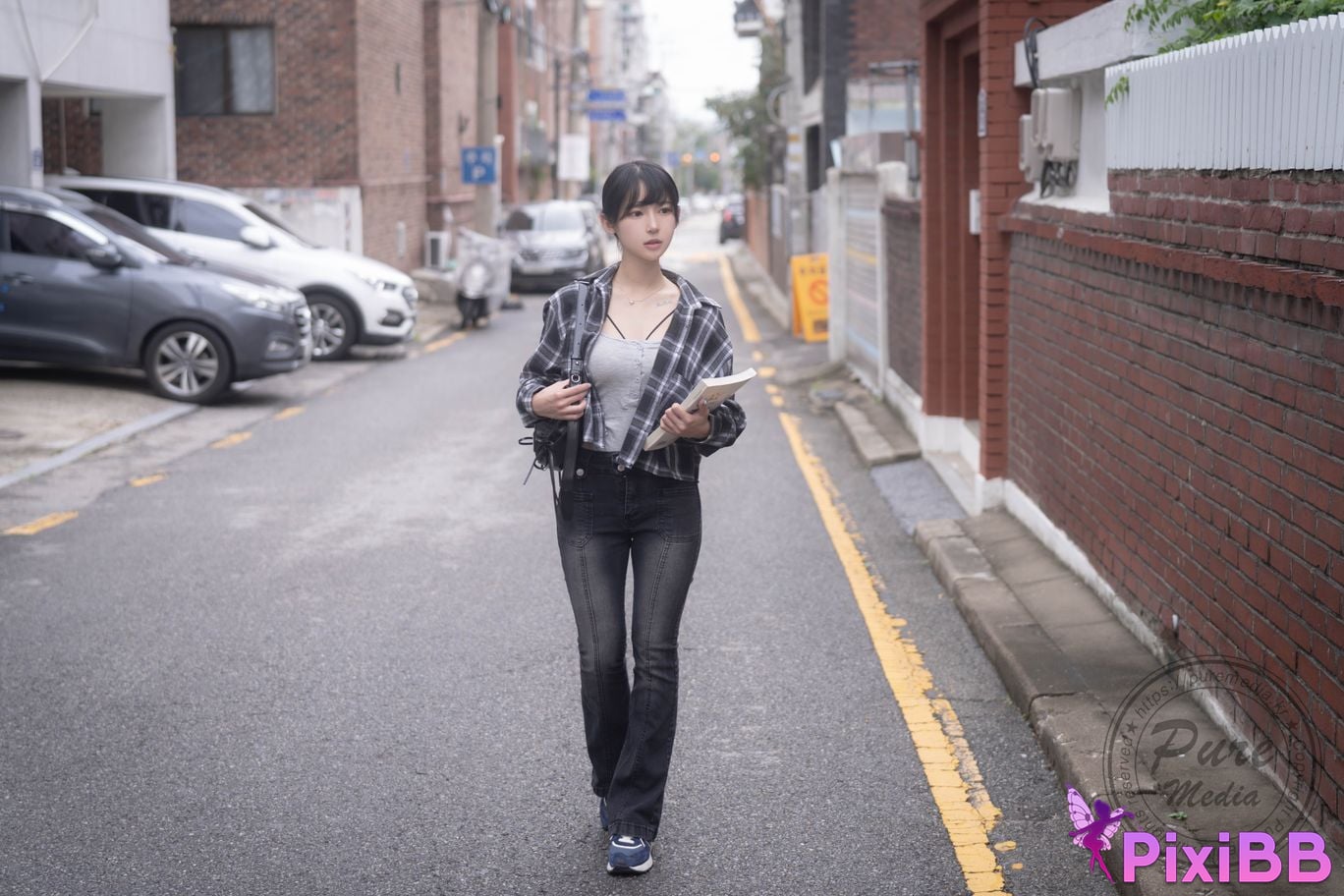 Pure Media Vol.307 Yeha Your Majesty Yuna PixiBB.COM 001