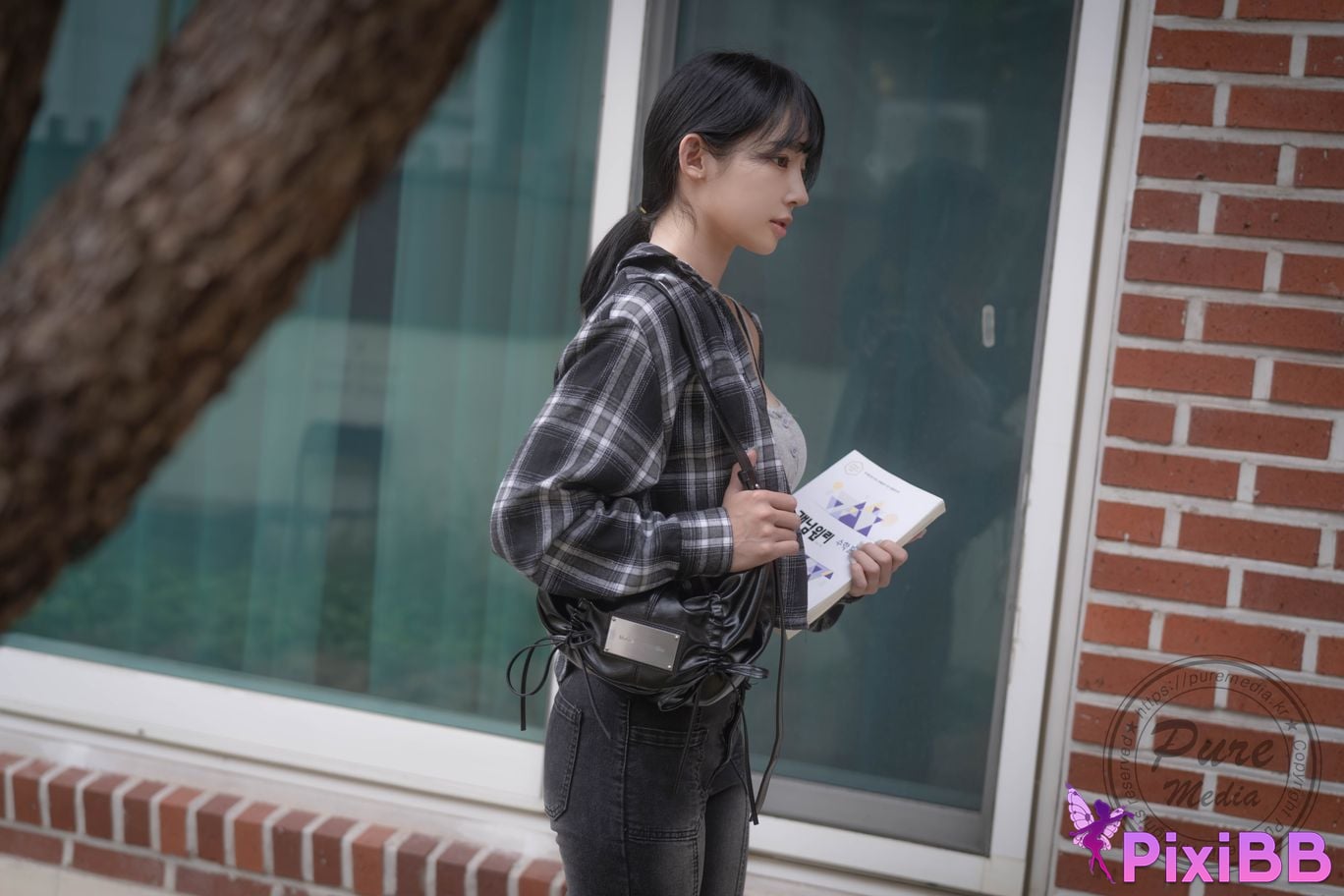 Pure Media Vol.307 Yeha Your Majesty Yuna PixiBB.COM 005