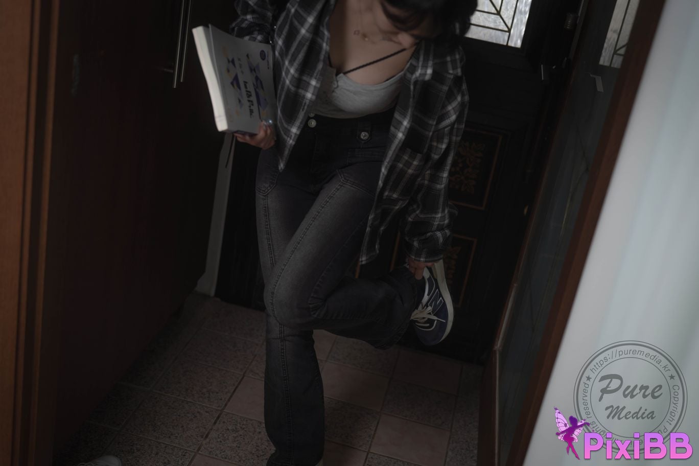 Pure Media Vol.307 Yeha Your Majesty Yuna PixiBB.COM 008