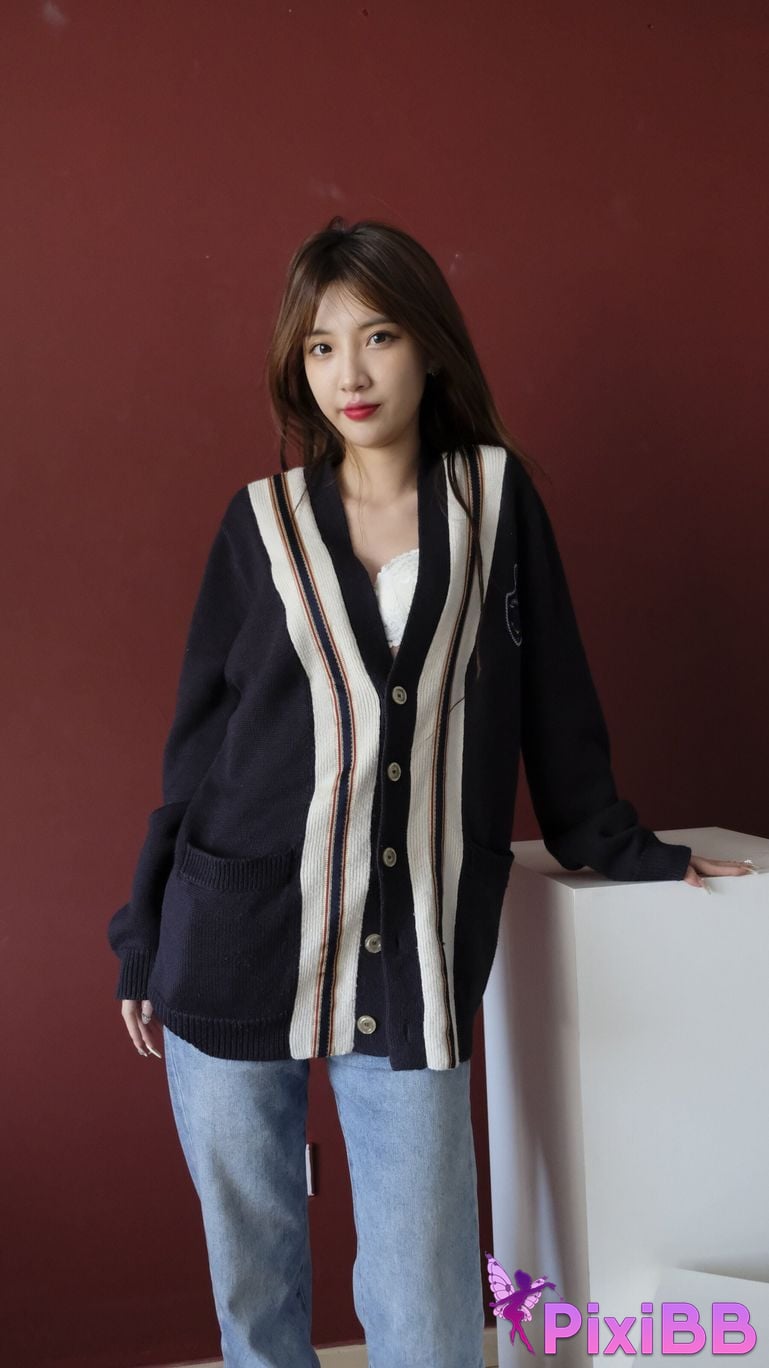 Private Photoshoot Bai Xue Jia Fei Cool black stockings goddess Full scale private photography of the human body PixiBB.COM 001