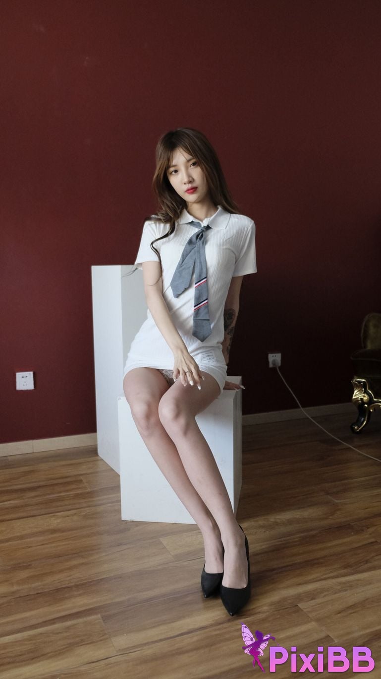 Private Photoshoot Bai Xue Jia Fei Cool black stockings goddess Full scale private photography of the human body PixiBB.COM 003