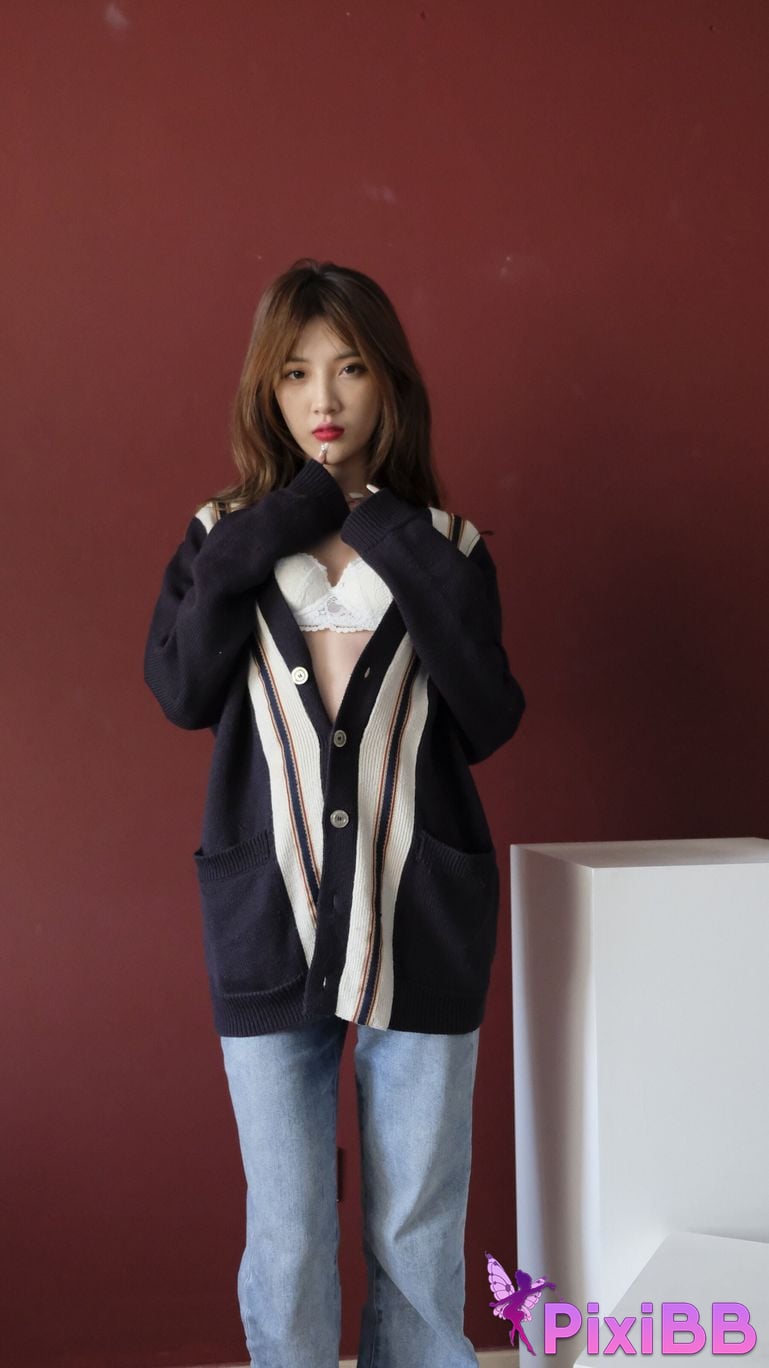 Private Photoshoot Bai Xue Jia Fei Cool black stockings goddess Full scale private photography of the human body PixiBB.COM 090