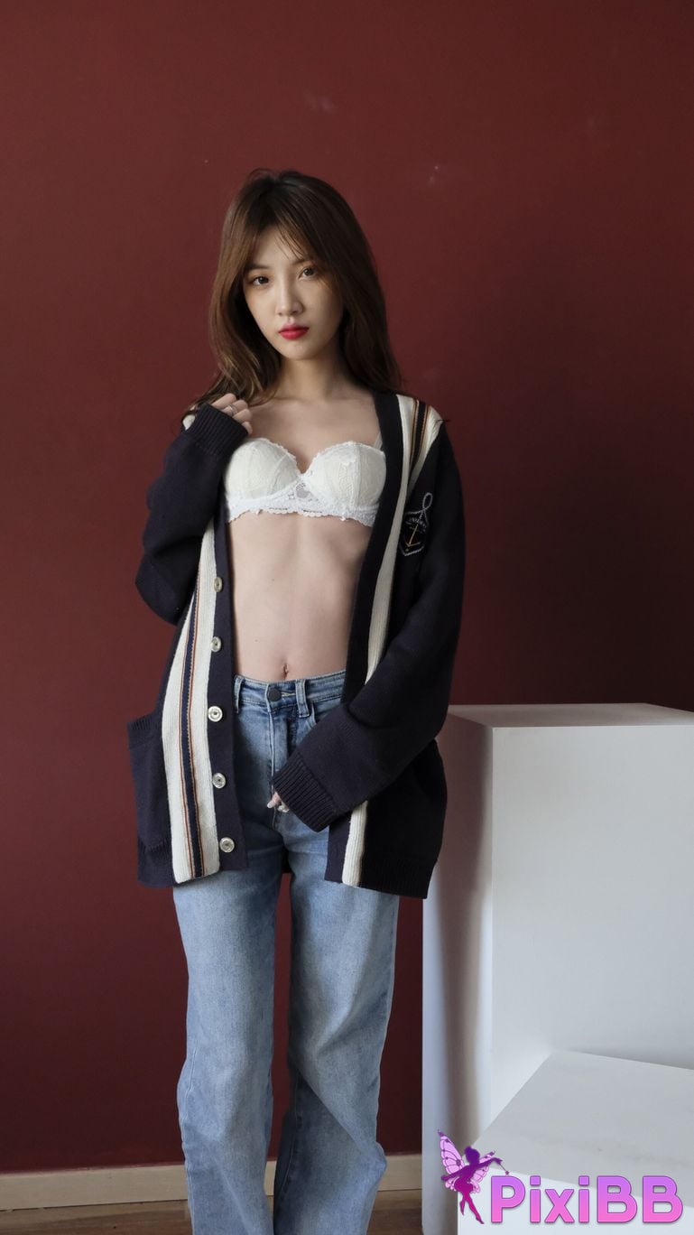 Private Photoshoot Bai Xue Jia Fei Cool black stockings goddess Full scale private photography of the human body PixiBB.COM 235