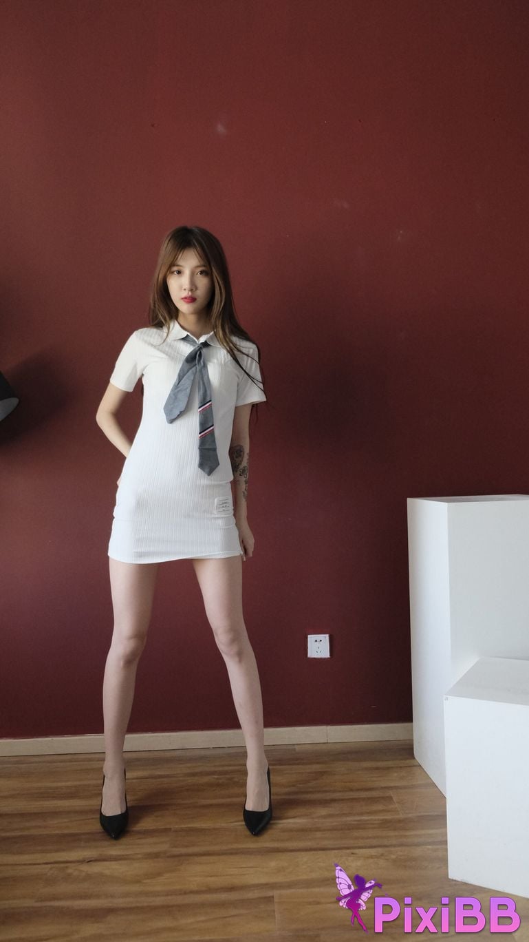 Private Photoshoot Bai Xue Jia Fei Cool black stockings goddess Full scale private photography of the human body PixiBB.COM 379