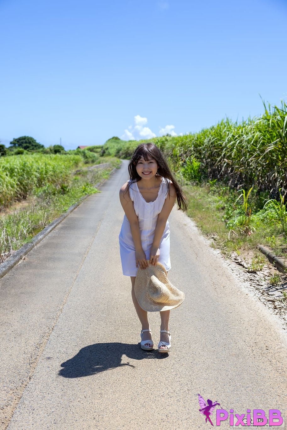 Japanese Idol Miyu Aizawa Graphis New Year s Holiday SPECIAL 2025 2026 Come Across Vol.1 2 PixiBB.COM 002