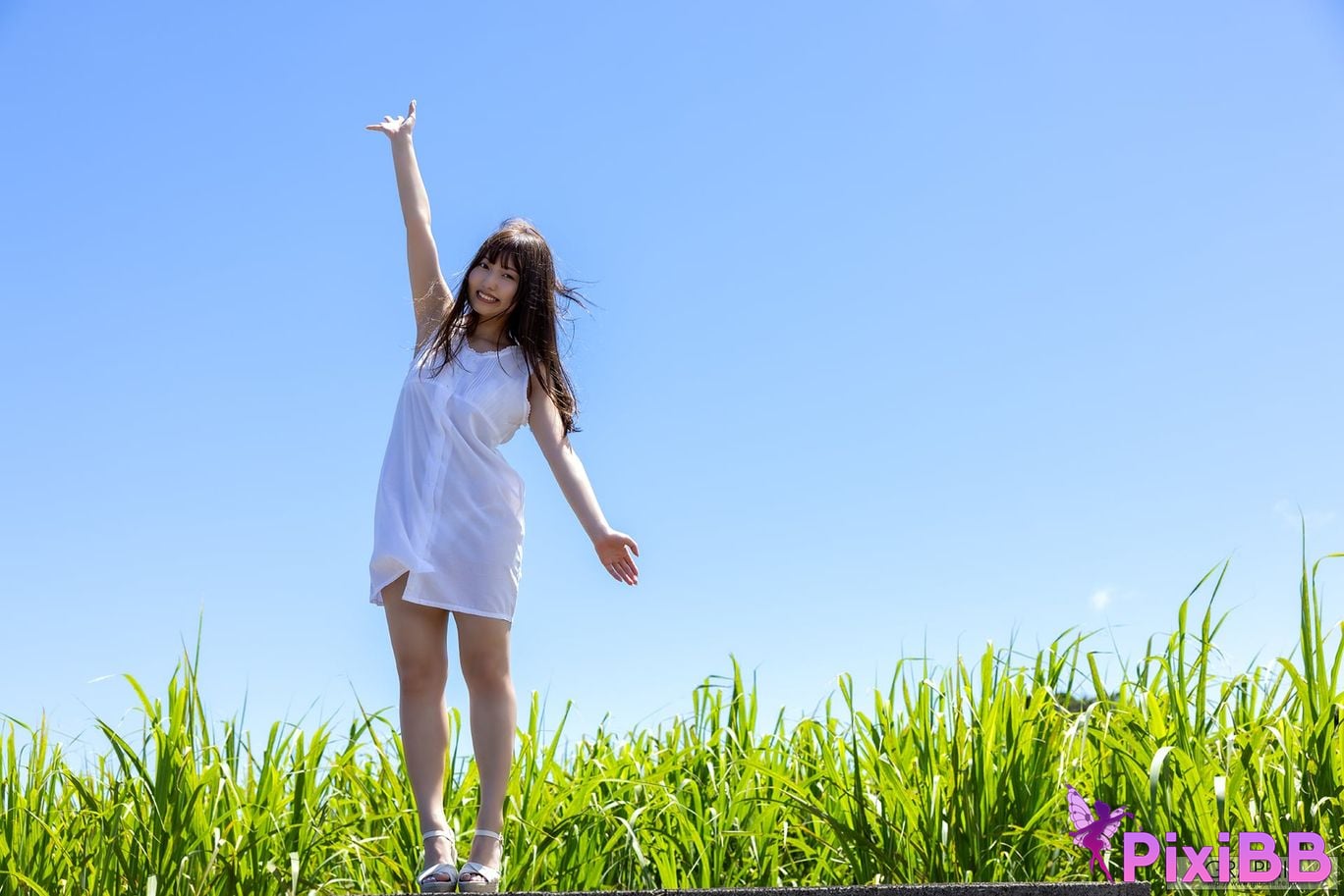 Japanese Idol Miyu Aizawa Graphis New Year s Holiday SPECIAL 2025 2026 Come Across Vol.1 2 PixiBB.COM 007