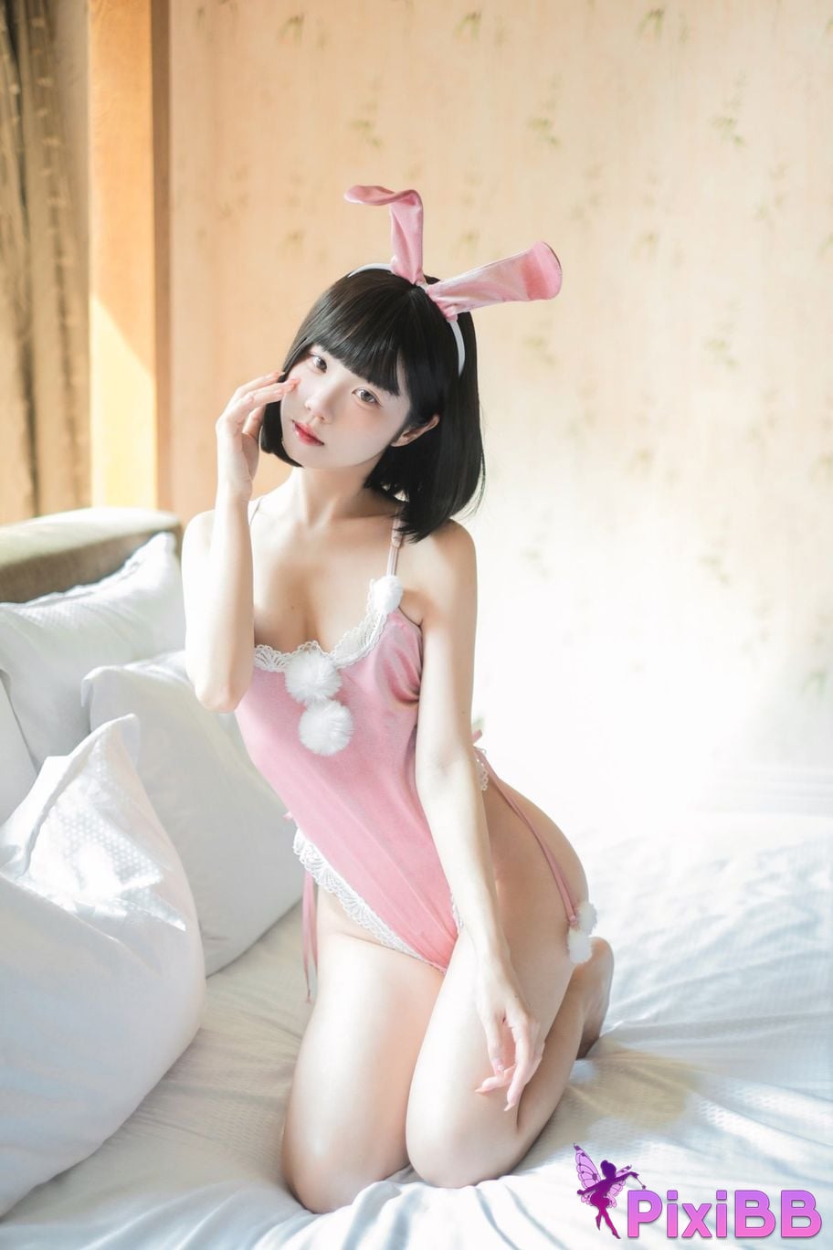 Cosplayer Cocoa Little White Rabbit Chun Yu Tu Nu Lang PixiBB.COM 008