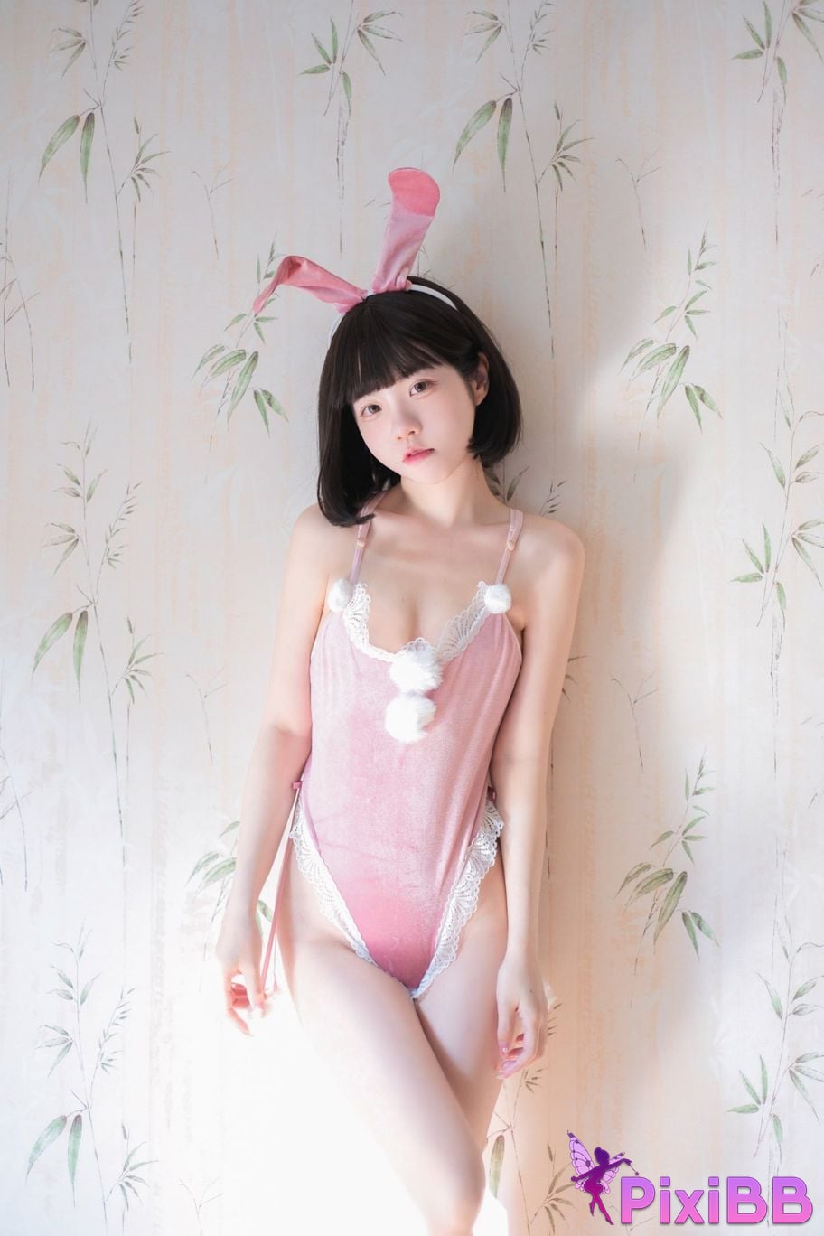 Cosplayer Cocoa Little White Rabbit Chun Yu Tu Nu Lang PixiBB.COM 023