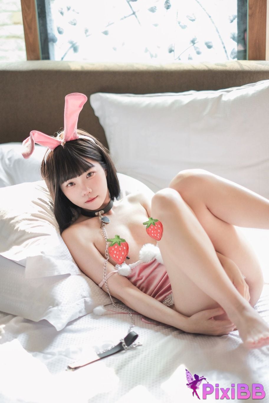 Cosplayer Cocoa Little White Rabbit Chun Yu Tu Nu Lang PixiBB.COM 040