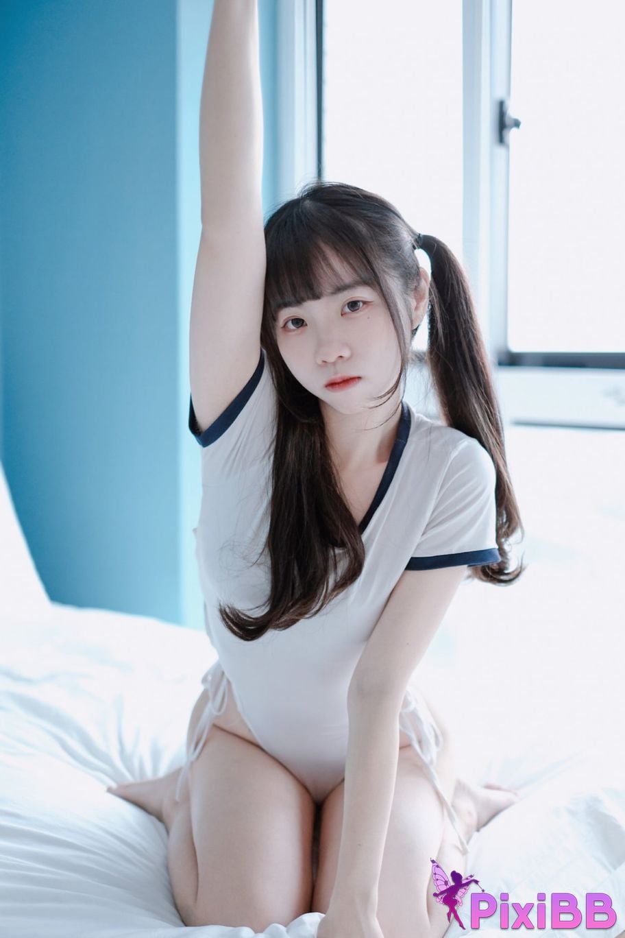 Cosplayer Cocoa Little White Rabbit Schoolgirl in gym uniform PixiBB.COM 023