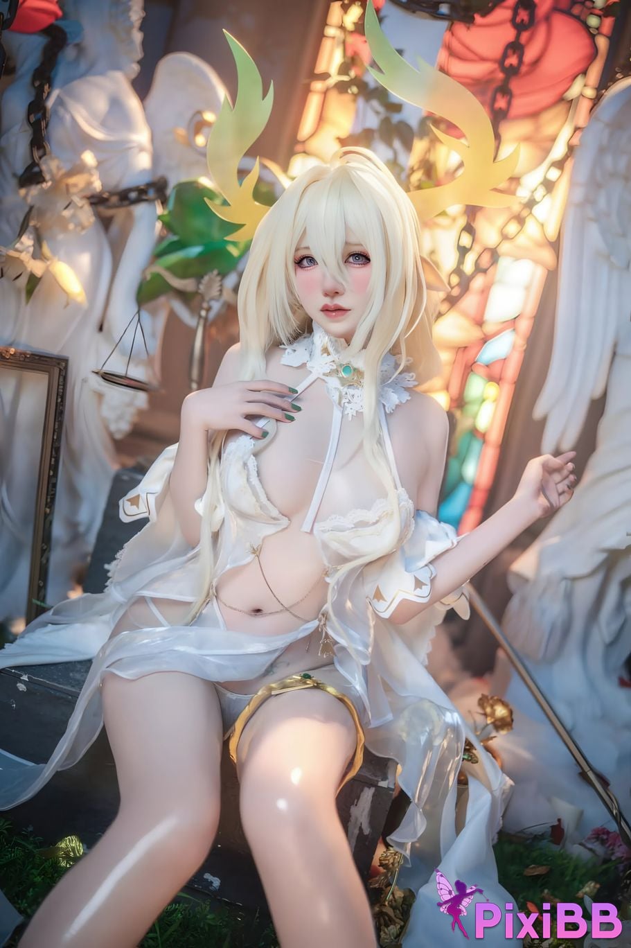 Cosplayer Axun kaOri azur lane golden lion PixiBB.COM 033