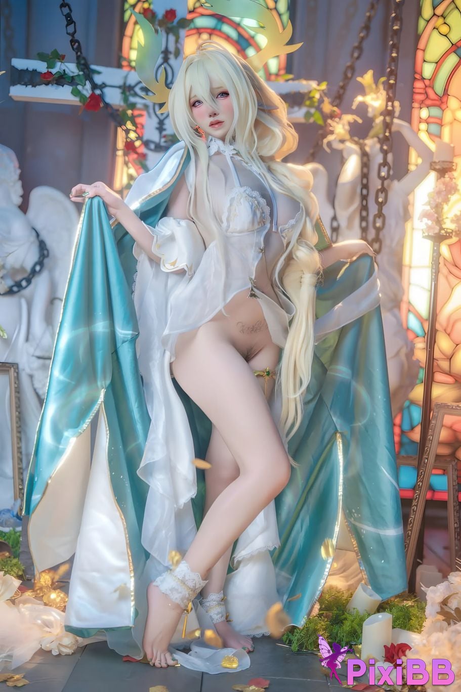 Cosplayer Axun kaOri azur lane golden lion PixiBB.COM 126