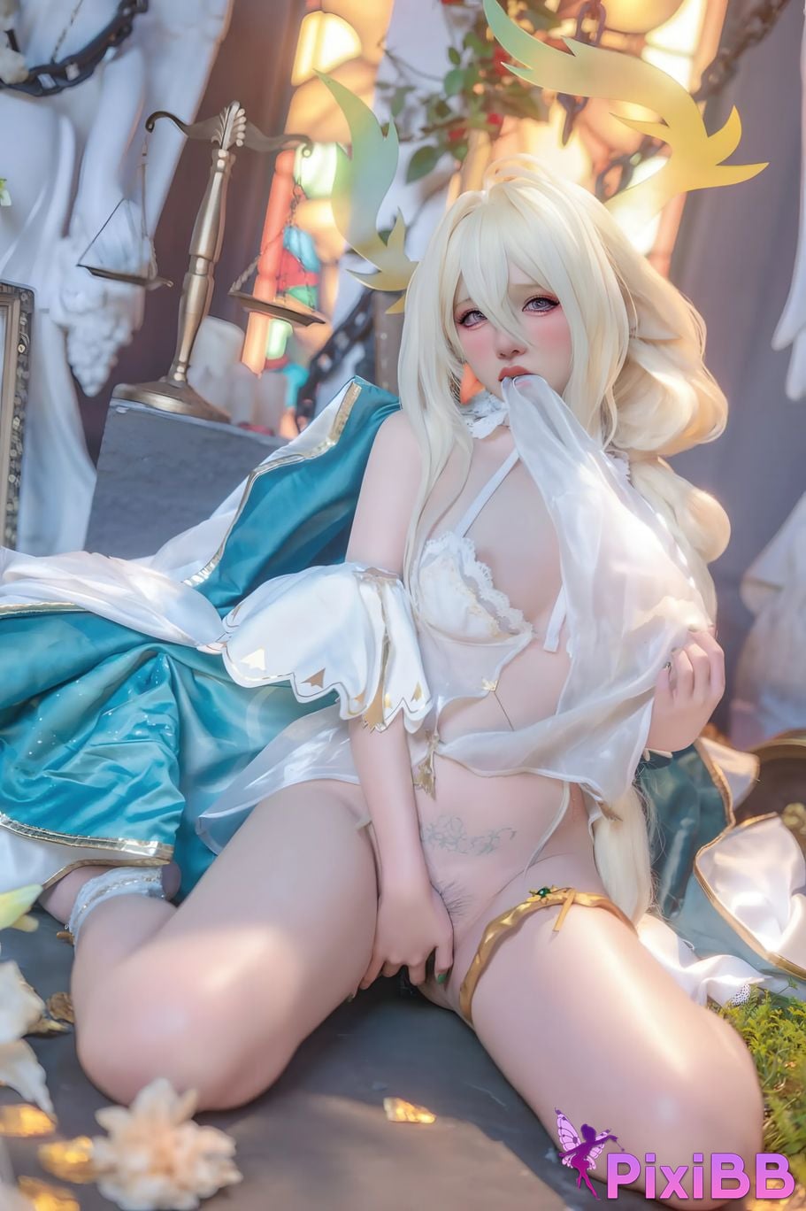 Cosplayer Axun kaOri azur lane golden lion PixiBB.COM 143