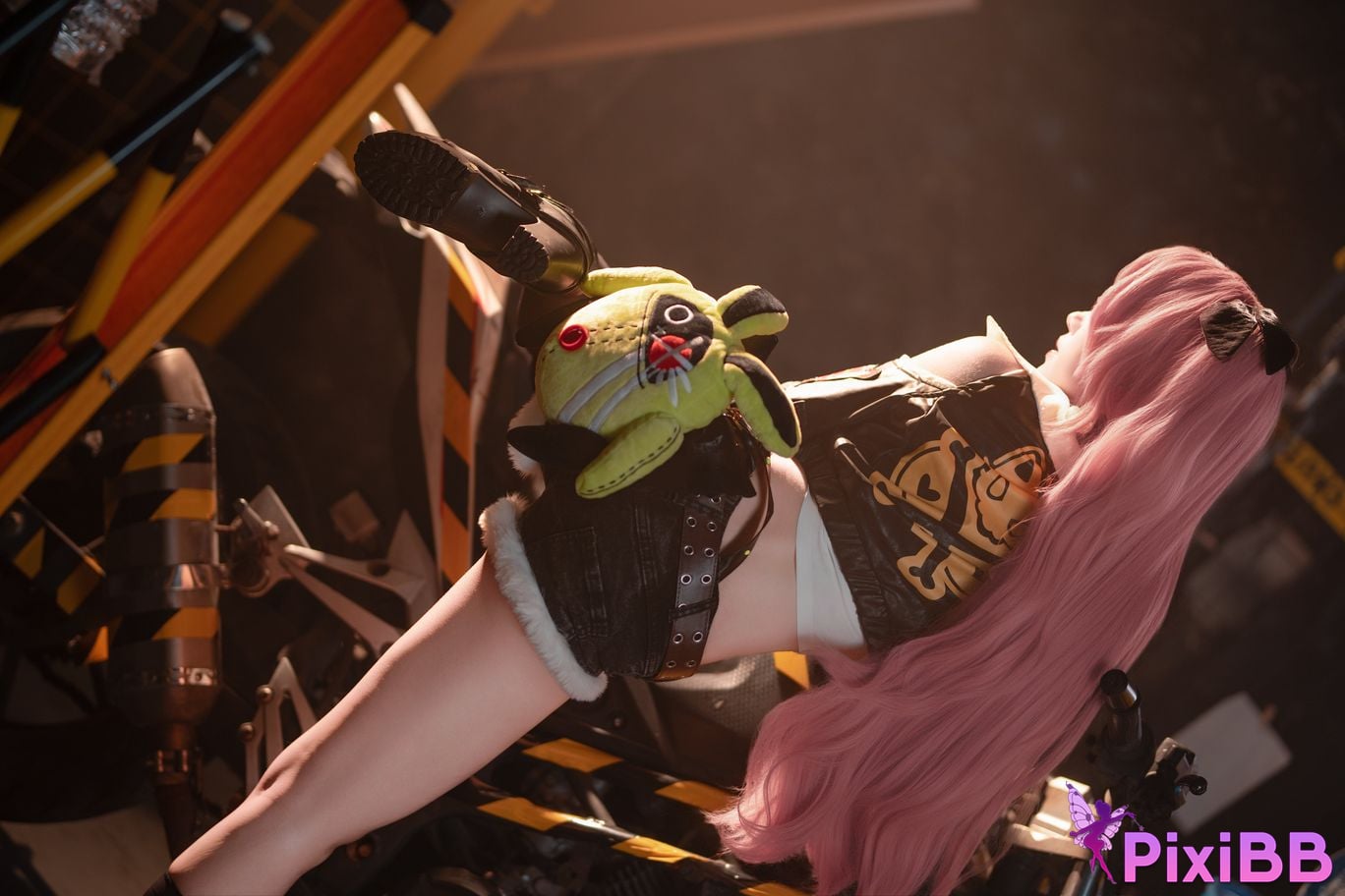 Cosplayer Bangni Bonnie Nicole PixiBB.COM 008