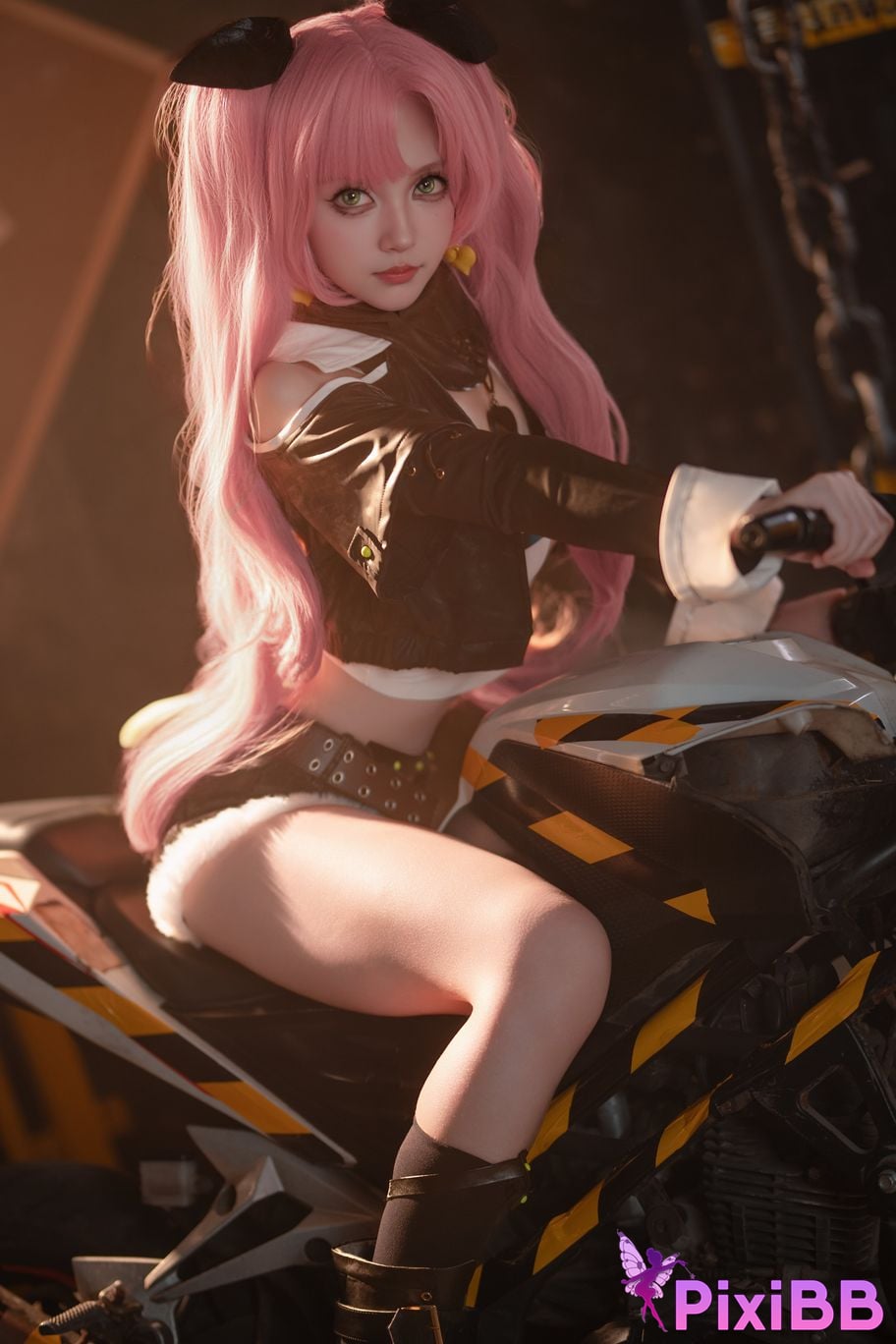 Cosplayer Bangni Bonnie Nicole PixiBB.COM 009