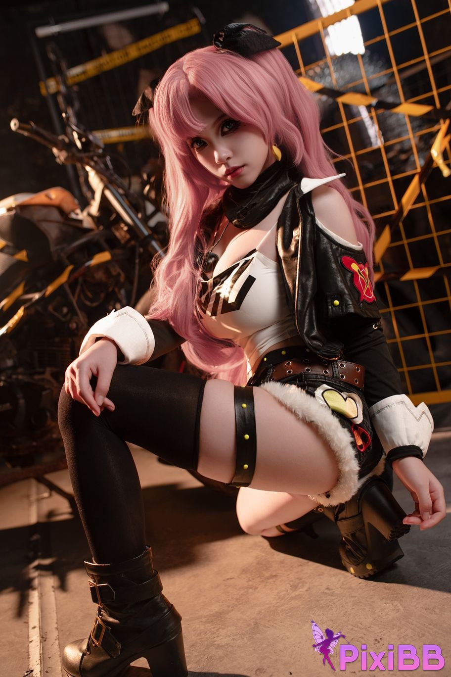 Cosplayer Bangni Bonnie Nicole PixiBB.COM 035