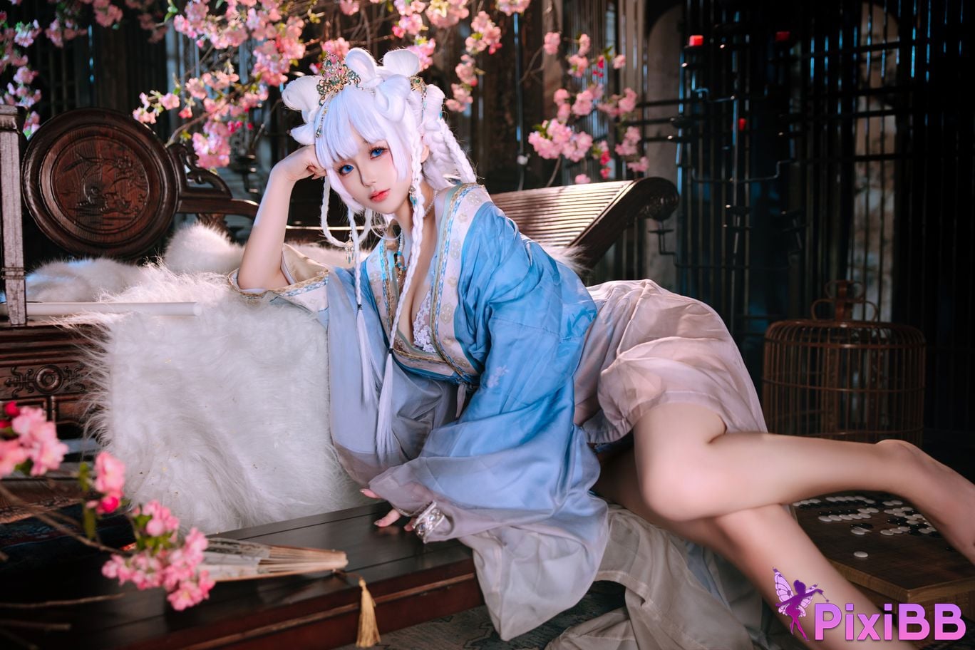 Cosplayer Hinajiao Saintess of Hehuan Sect PixiBB.COM 022