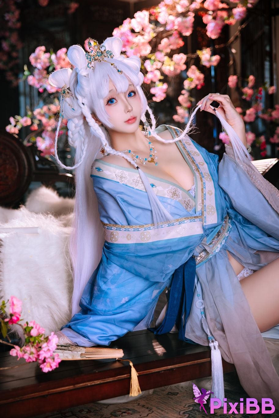 Cosplayer Hinajiao Saintess of Hehuan Sect PixiBB.COM 023