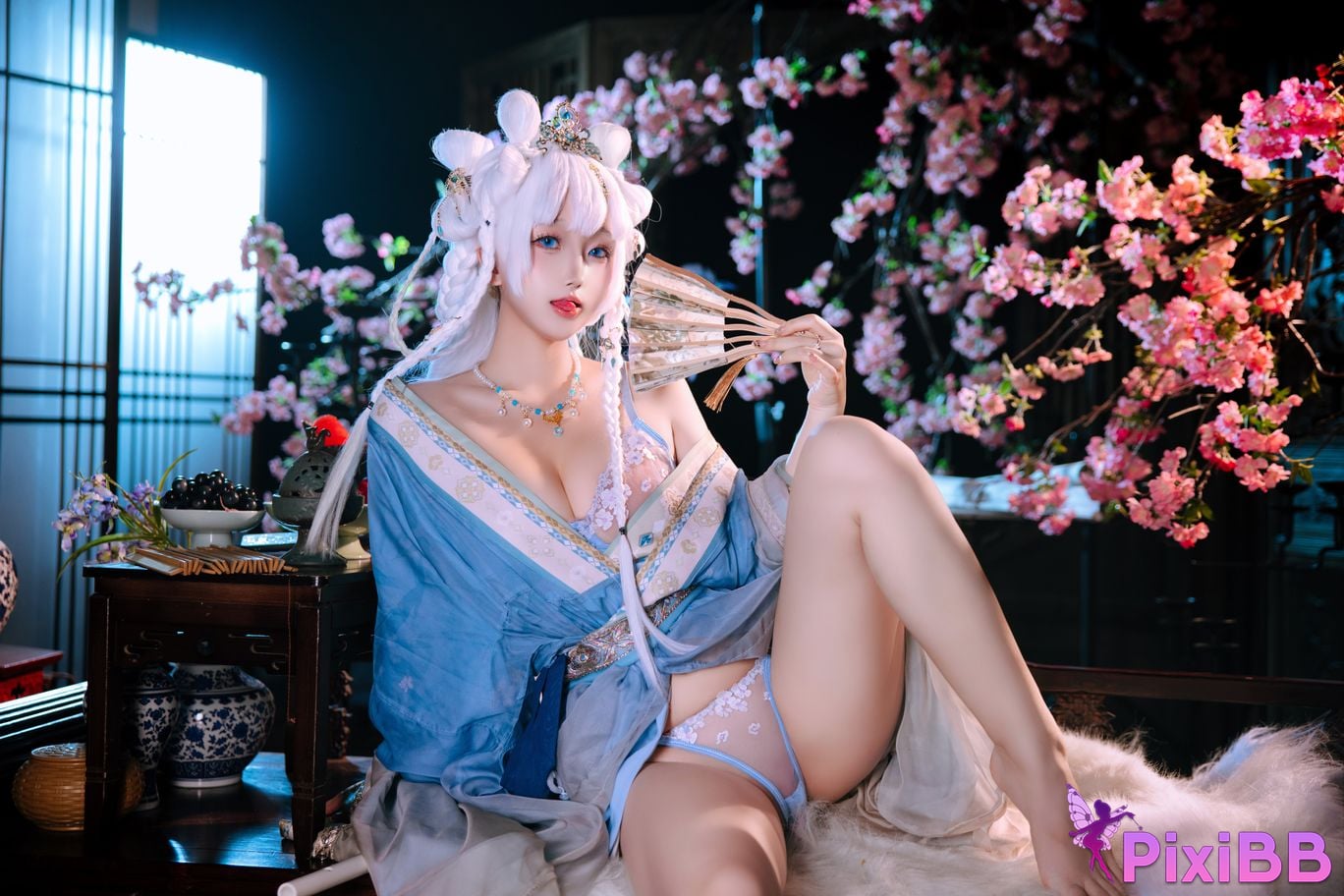 Cosplayer Hinajiao Saintess of Hehuan Sect PixiBB.COM 039