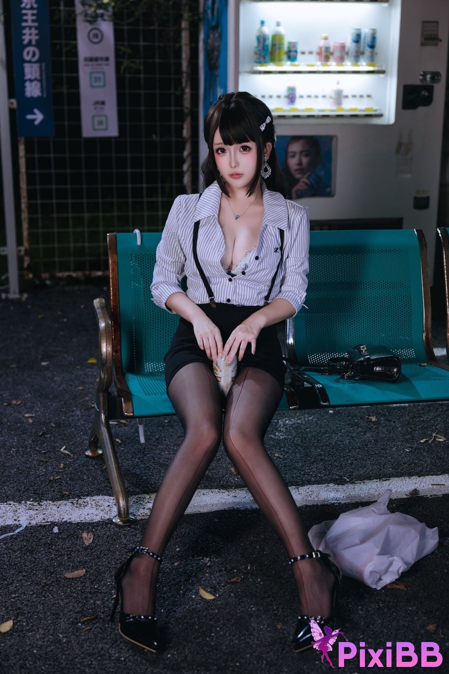 Cosplayer Hinajiao Off work OL PixiBB.COM 148