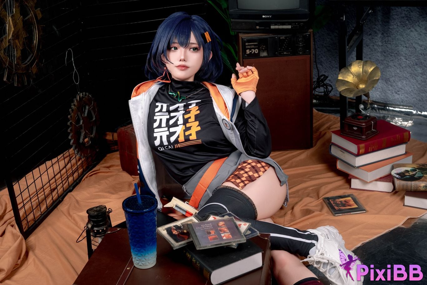 Cosplayer Messie Huang Bella PixiBB.COM 031