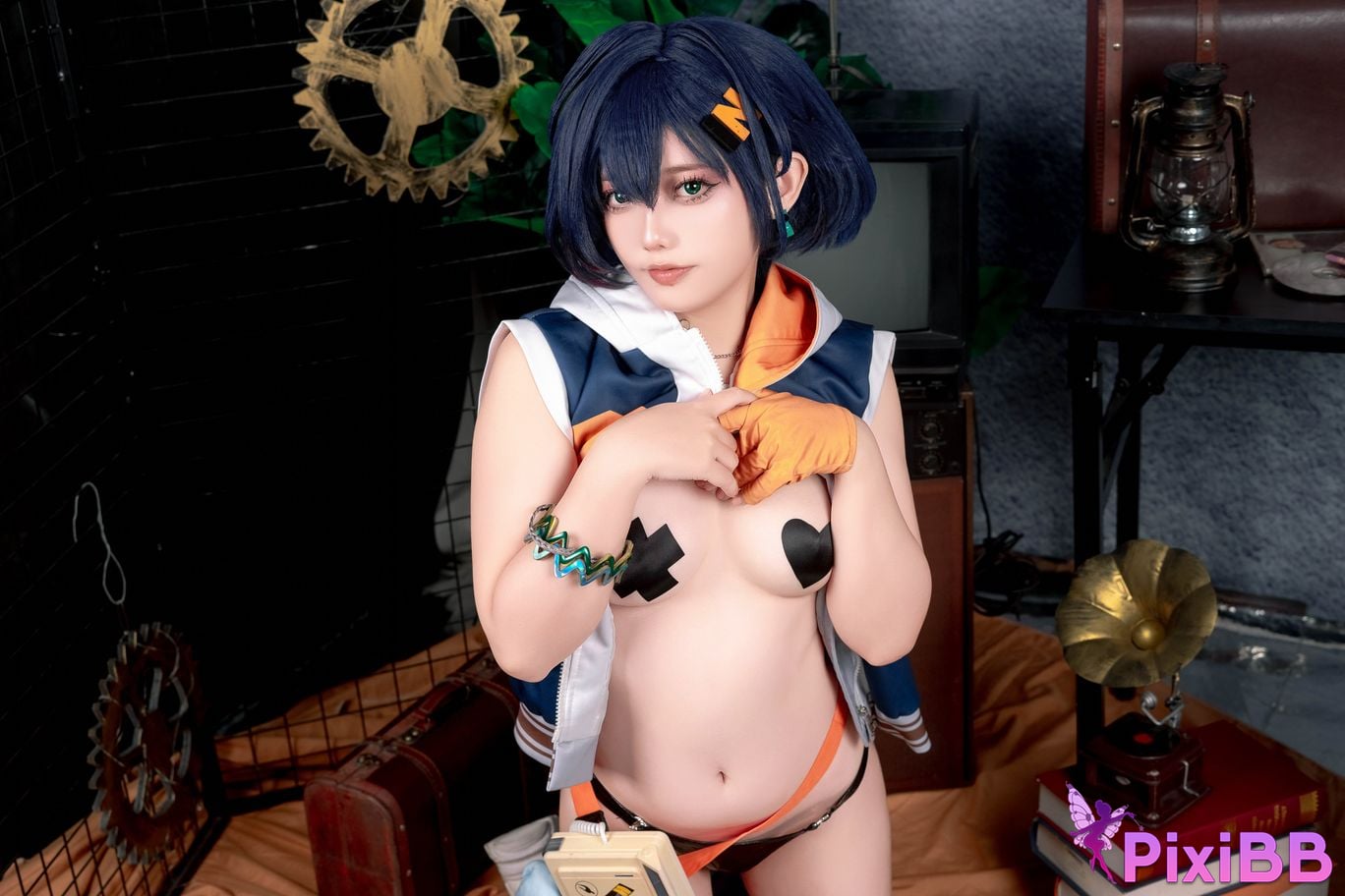 Cosplayer Messie Huang Bella PixiBB.COM 038