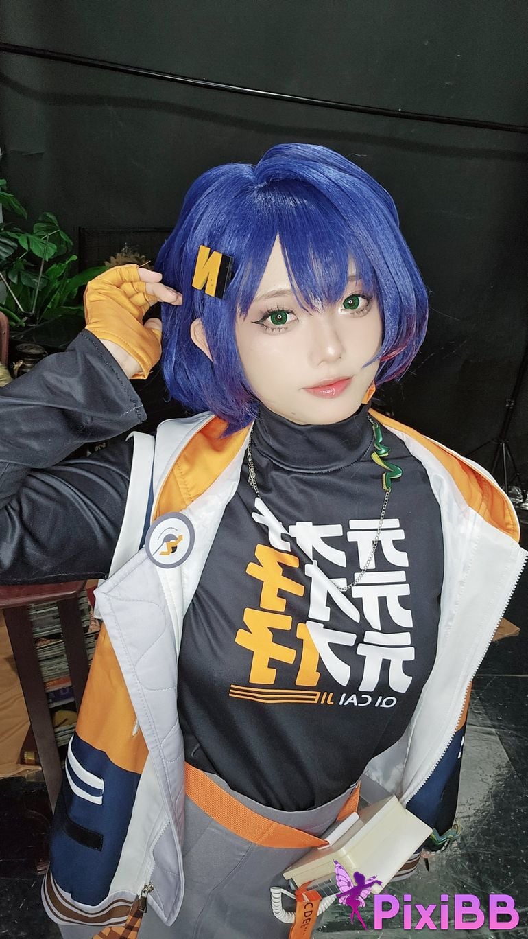 Cosplayer Messie Huang Bella PixiBB.COM 045