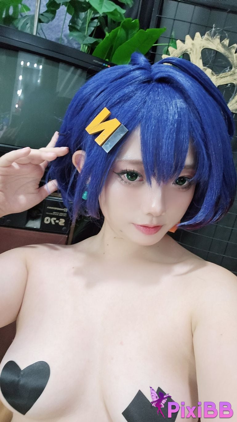 Cosplayer Messie Huang Bella PixiBB.COM 050
