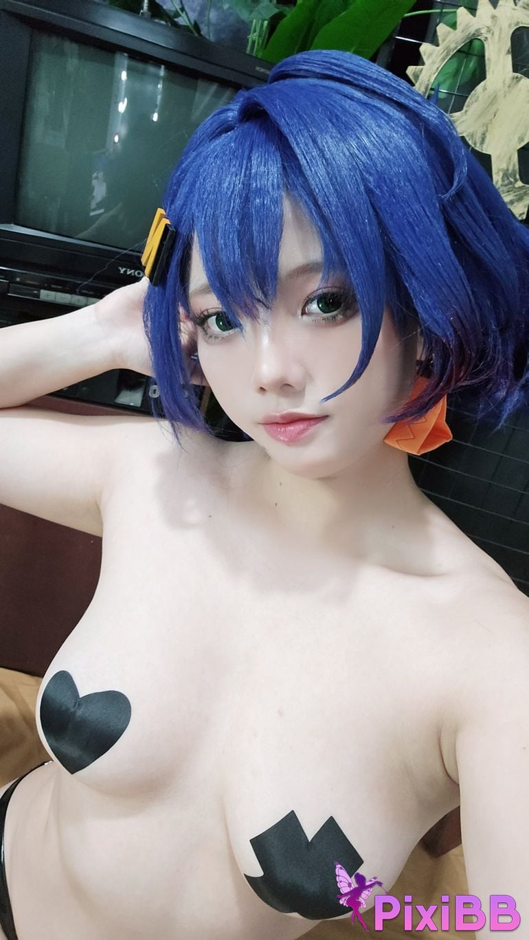 Cosplayer Messie Huang Bella PixiBB.COM 051
