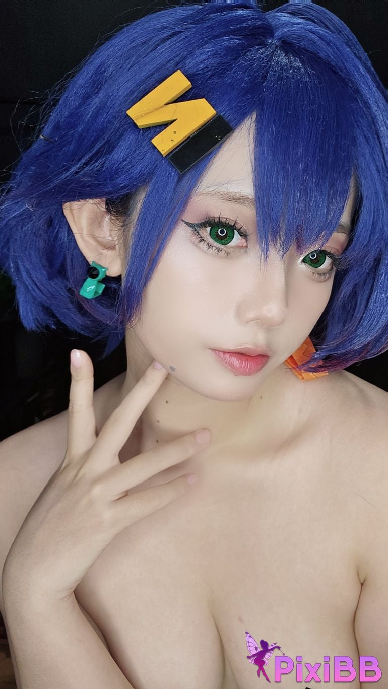 Cosplayer Messie Huang Bella PixiBB.COM 068