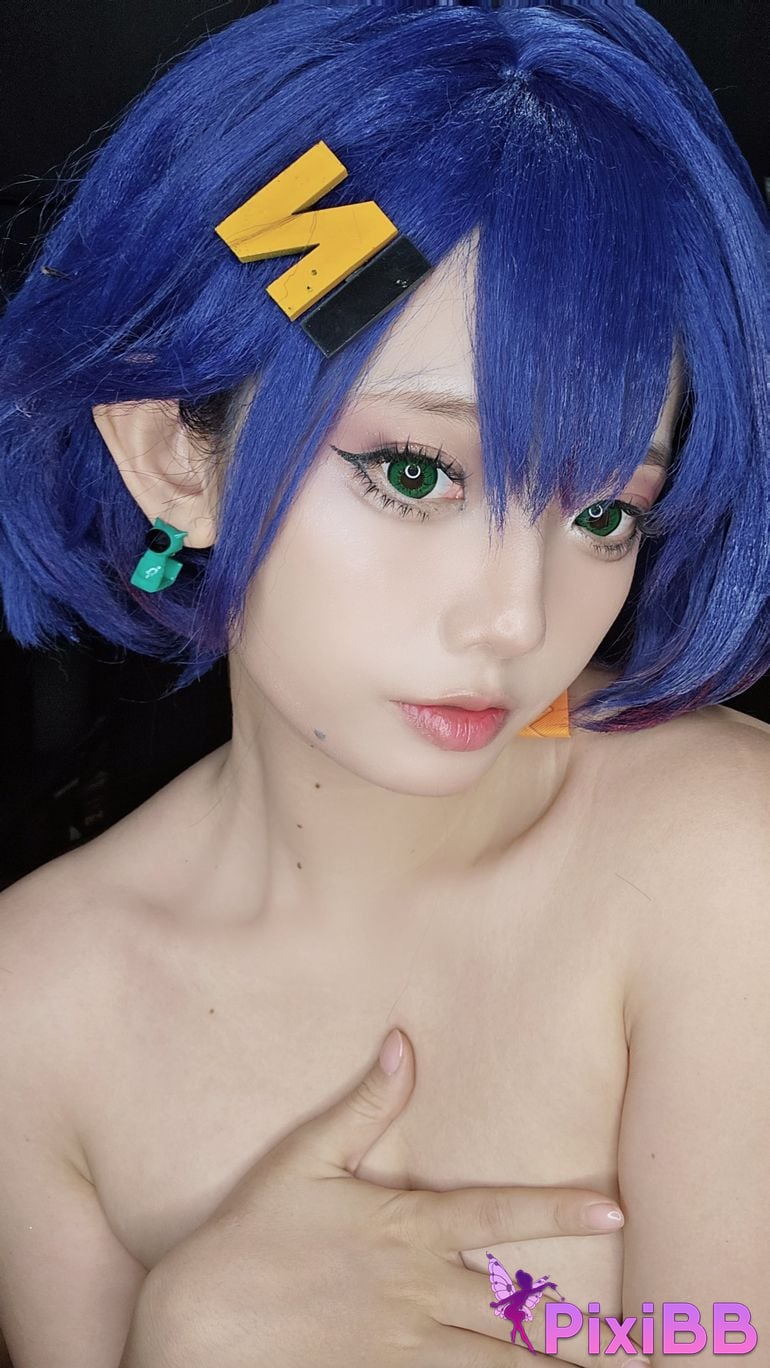 Cosplayer Messie Huang Bella PixiBB.COM 071