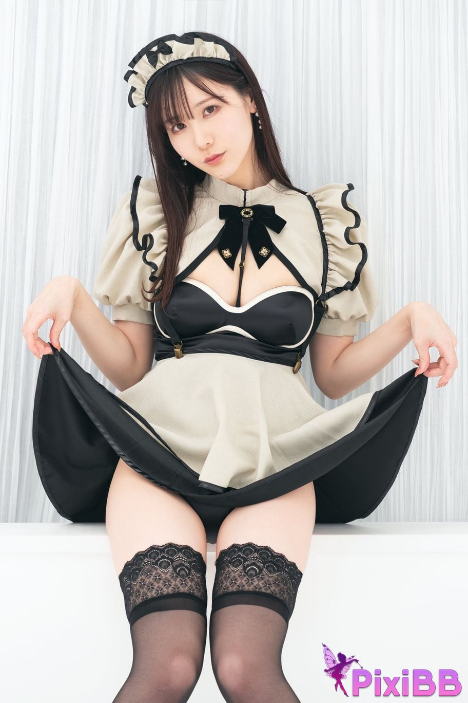 Cosplayer Kenken ornamental fetish maid PixiBB.COM 021