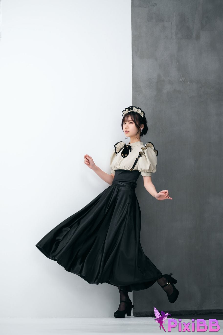 Cosplayer Kenken ornamental fetish maid PixiBB.COM 045