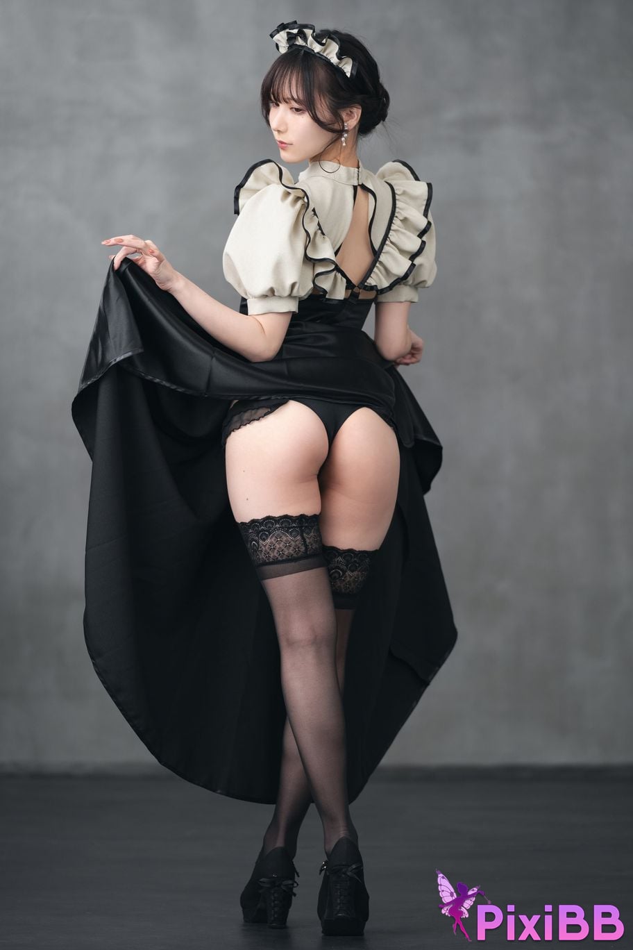 Cosplayer Kenken ornamental fetish maid PixiBB.COM 052