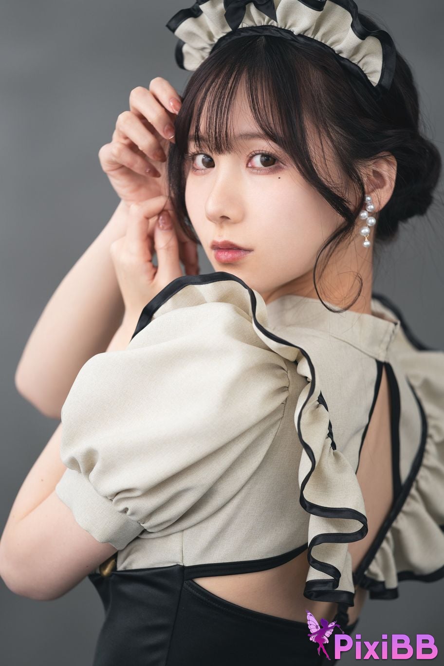 Cosplayer Kenken ornamental fetish maid PixiBB.COM 055