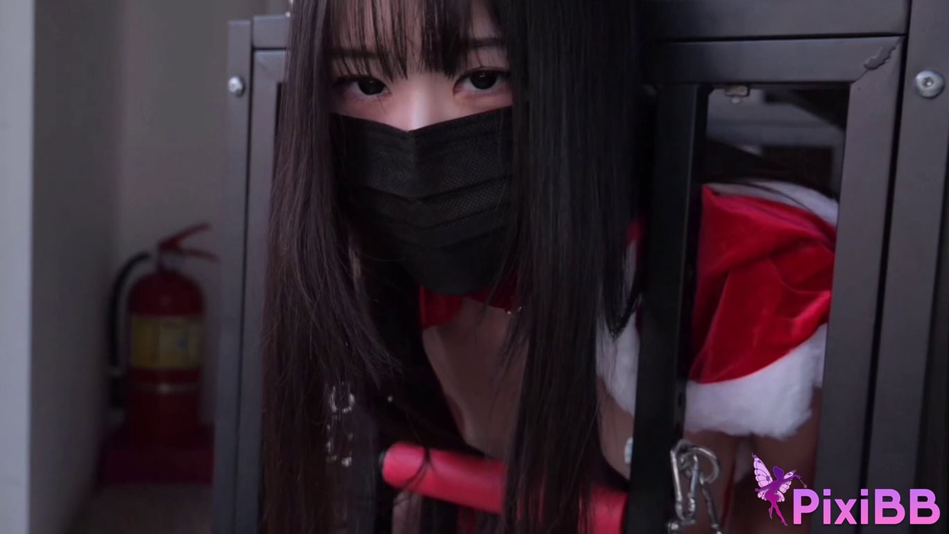 Son Ye Eun eun reds christmas together Appearance snow stone robin Seul i PixiBB.COM 033