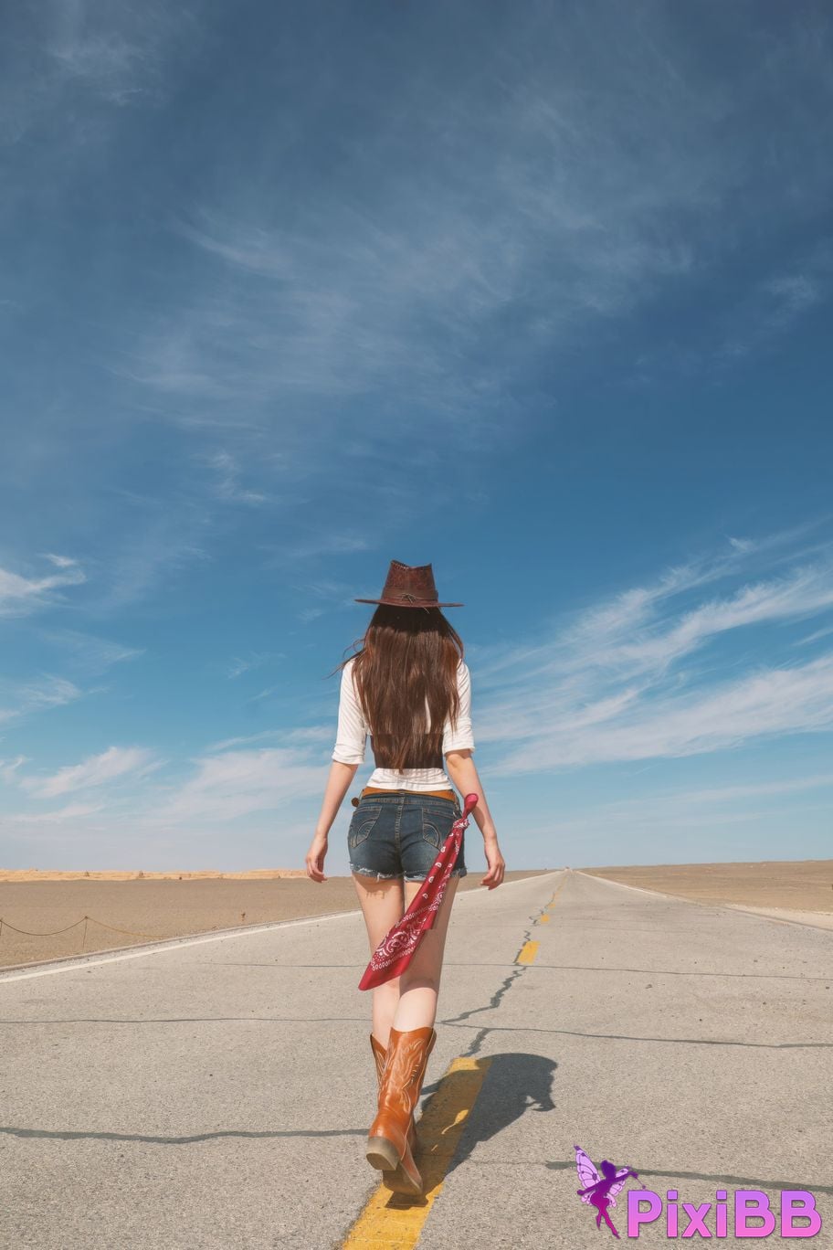 Cosplayer every year Nnian cowgirl PixiBB.COM 007