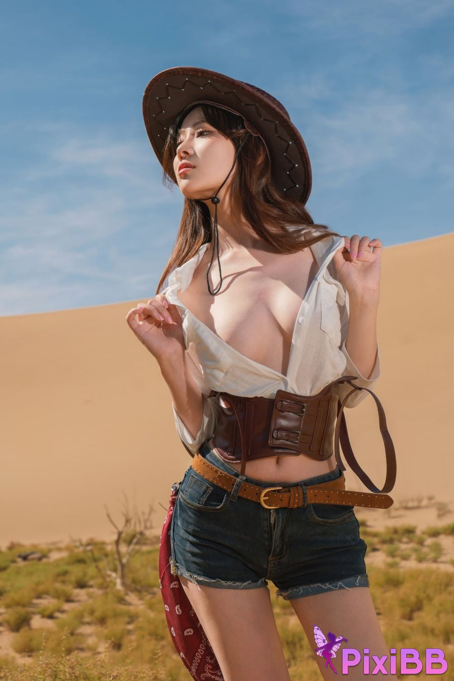 Cosplayer every year Nnian cowgirl PixiBB.COM 017