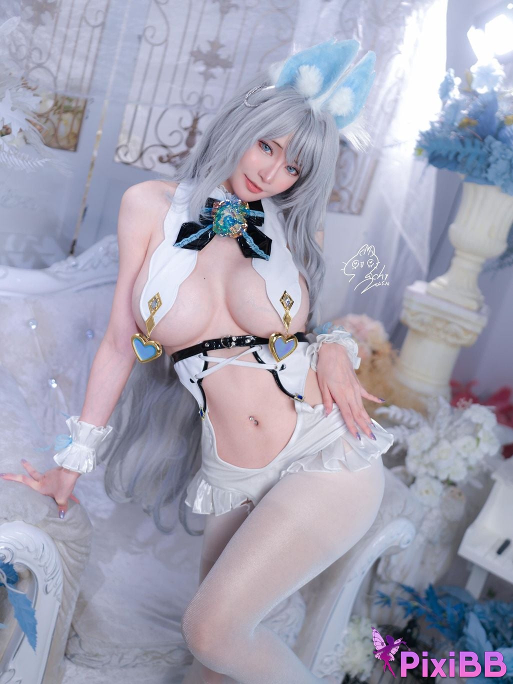 Cosplayer Machi Ma Ji White Rabbit PixiBB.COM 004