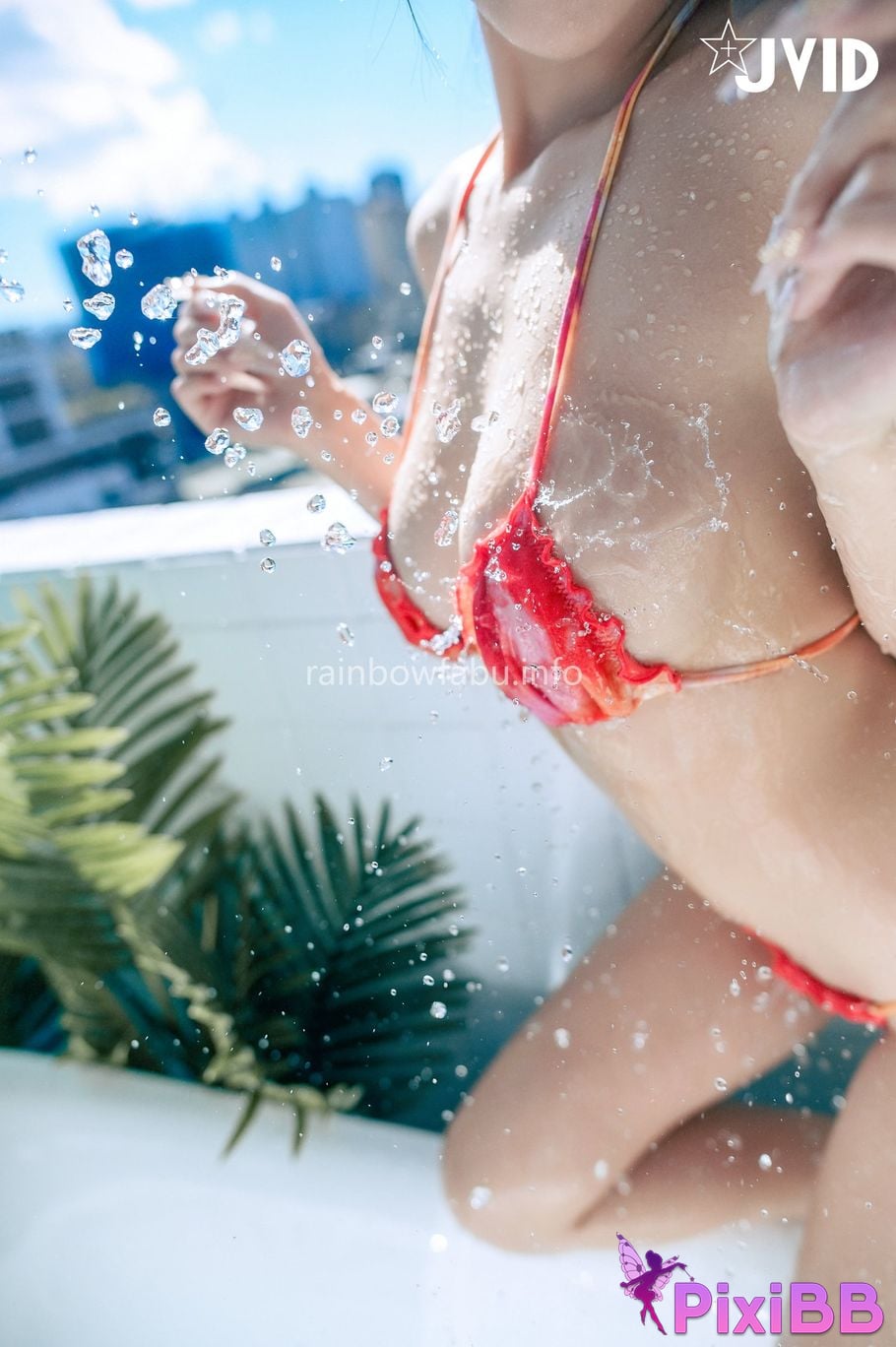 JVID WenHsin virtue Shi Shen Yang Tai Xi Shui Xia Ri Duo Ba E super small bikini Ru Hu Kou Bu Chi Dui Qi Zi Ji PixiBB.COM 031