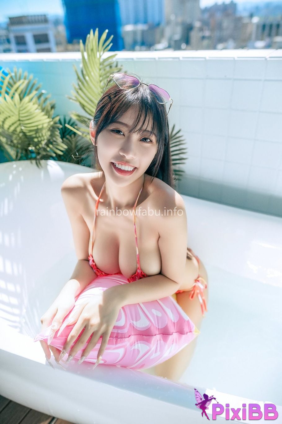 JVID WenHsin virtue Shi Shen Yang Tai Xi Shui Xia Ri Duo Ba E super small bikini Ru Hu Kou Bu Chi Dui Qi Zi Ji PixiBB.COM 073