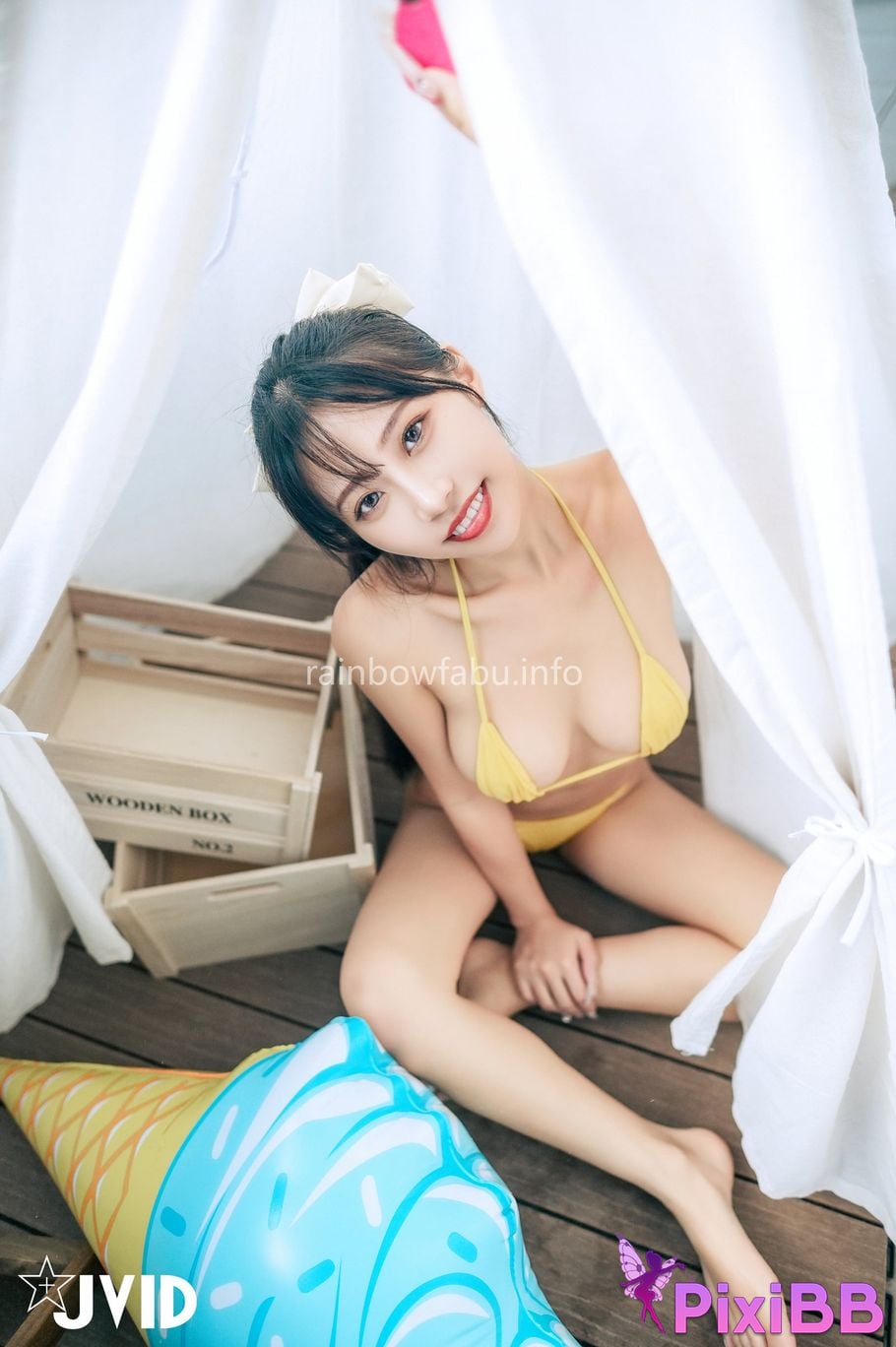 JVID WenHsin virtue Shi Shen Yang Tai Xi Shui Xia Ri Duo Ba E super small bikini Ru Hu Kou Bu Chi Dui Qi Zi Ji PixiBB.COM 096