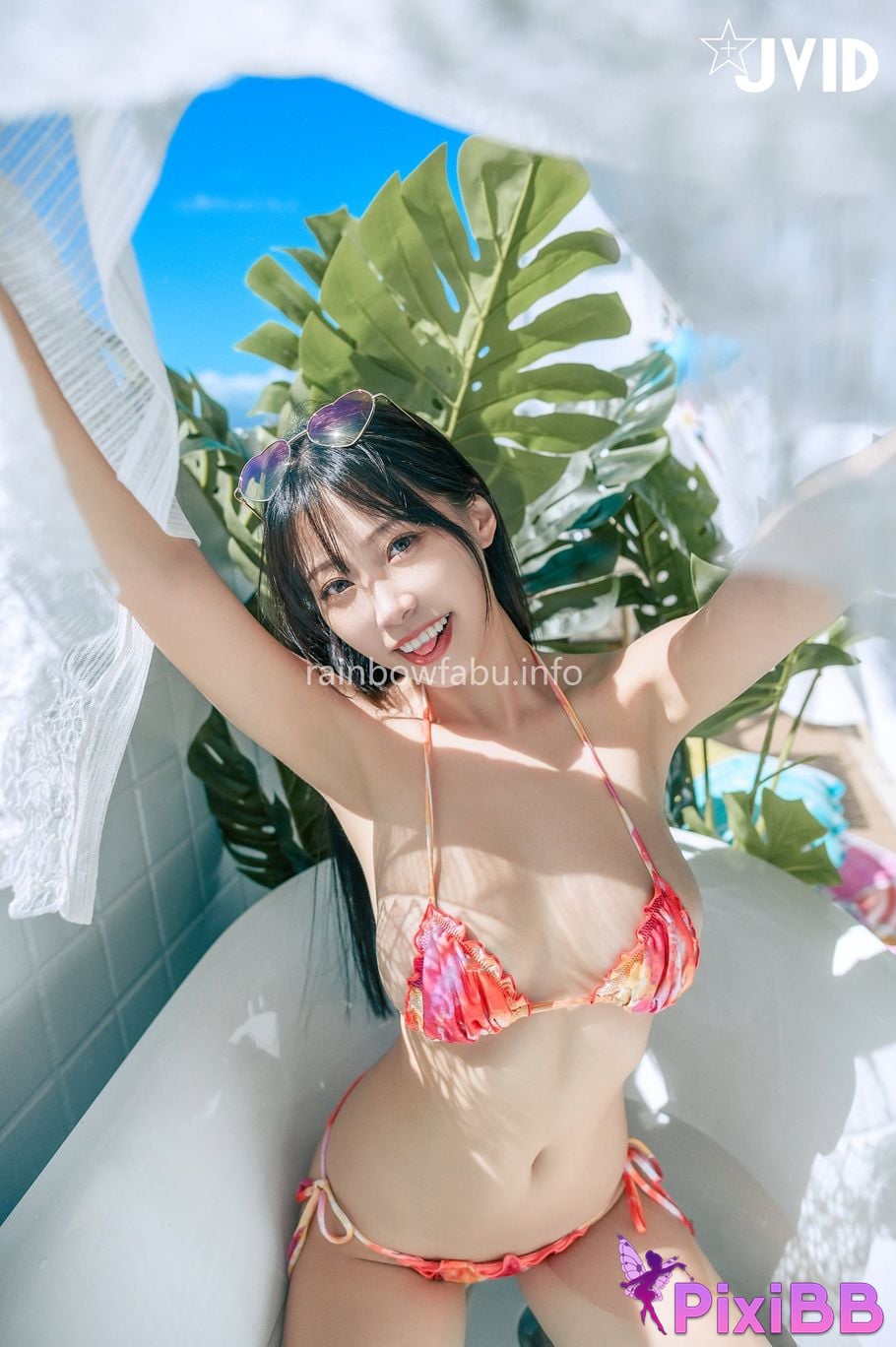 JVID WenHsin virtue Shi Shen Yang Tai Xi Shui Xia Ri Duo Ba E super small bikini Ru Hu Kou Bu Chi Dui Qi Zi Ji PixiBB.COM 154