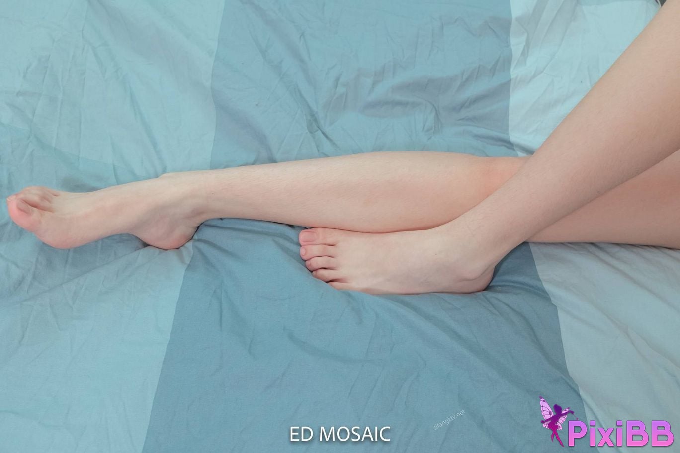 ED Mosaic Erotic photographer Beautiful legs and feet of the goddess PixiBB.COM 062
