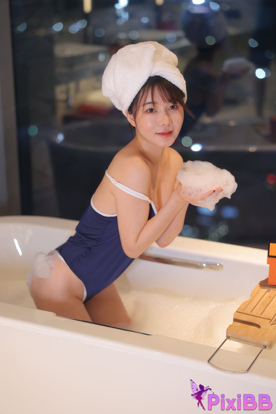 Private Photoshoot Wanwan R18 Xiuren.com Model Bubble Bath PixiBB.COM 094