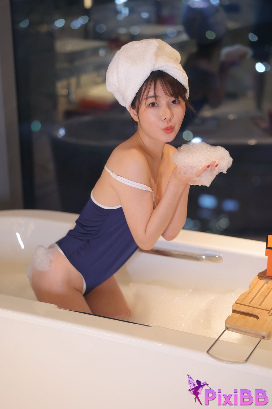 Private Photoshoot Wanwan R18 Xiuren.com Model Bubble Bath PixiBB.COM 097