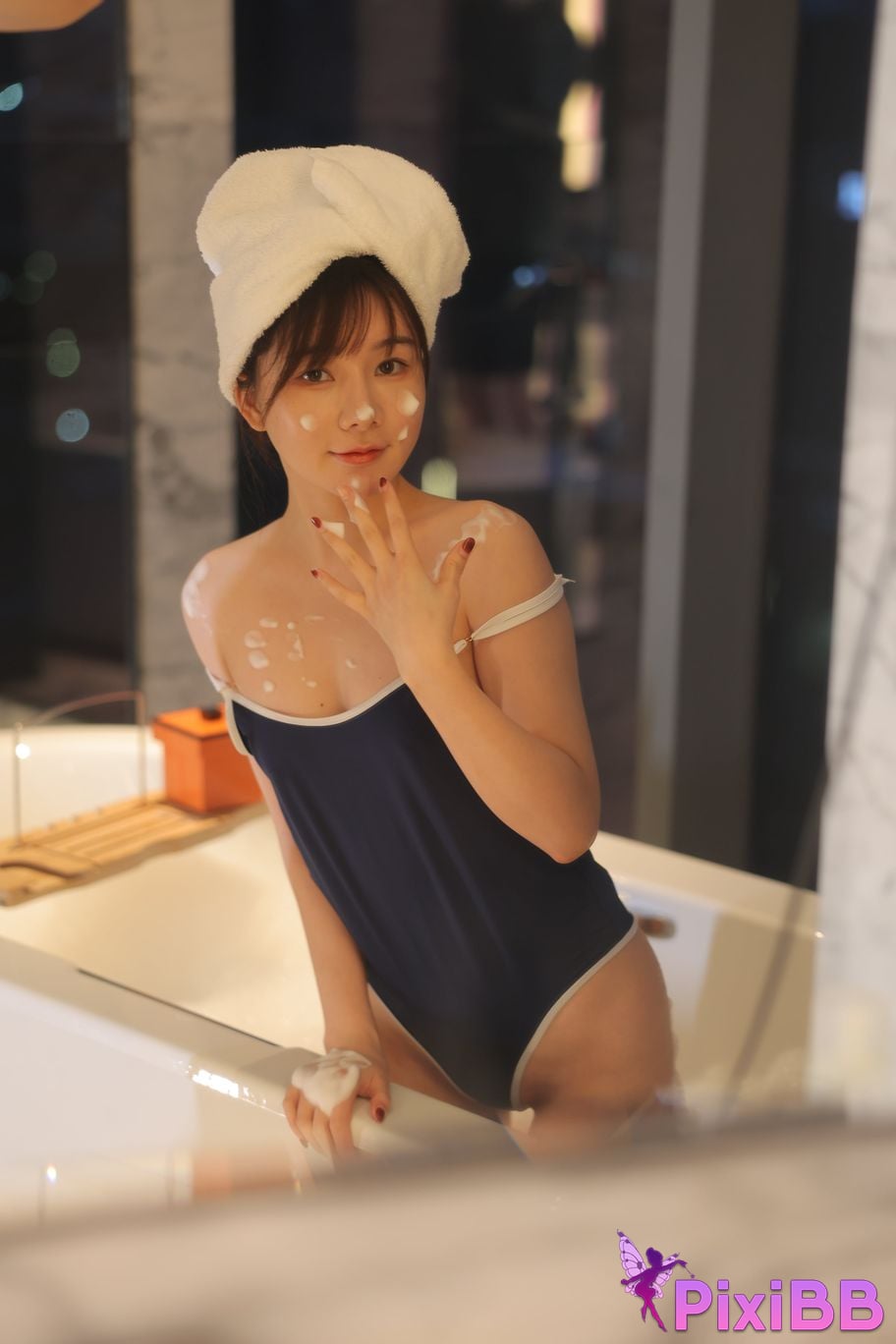 Private Photoshoot Wanwan R18 Xiuren.com Model Bubble Bath PixiBB.COM 132