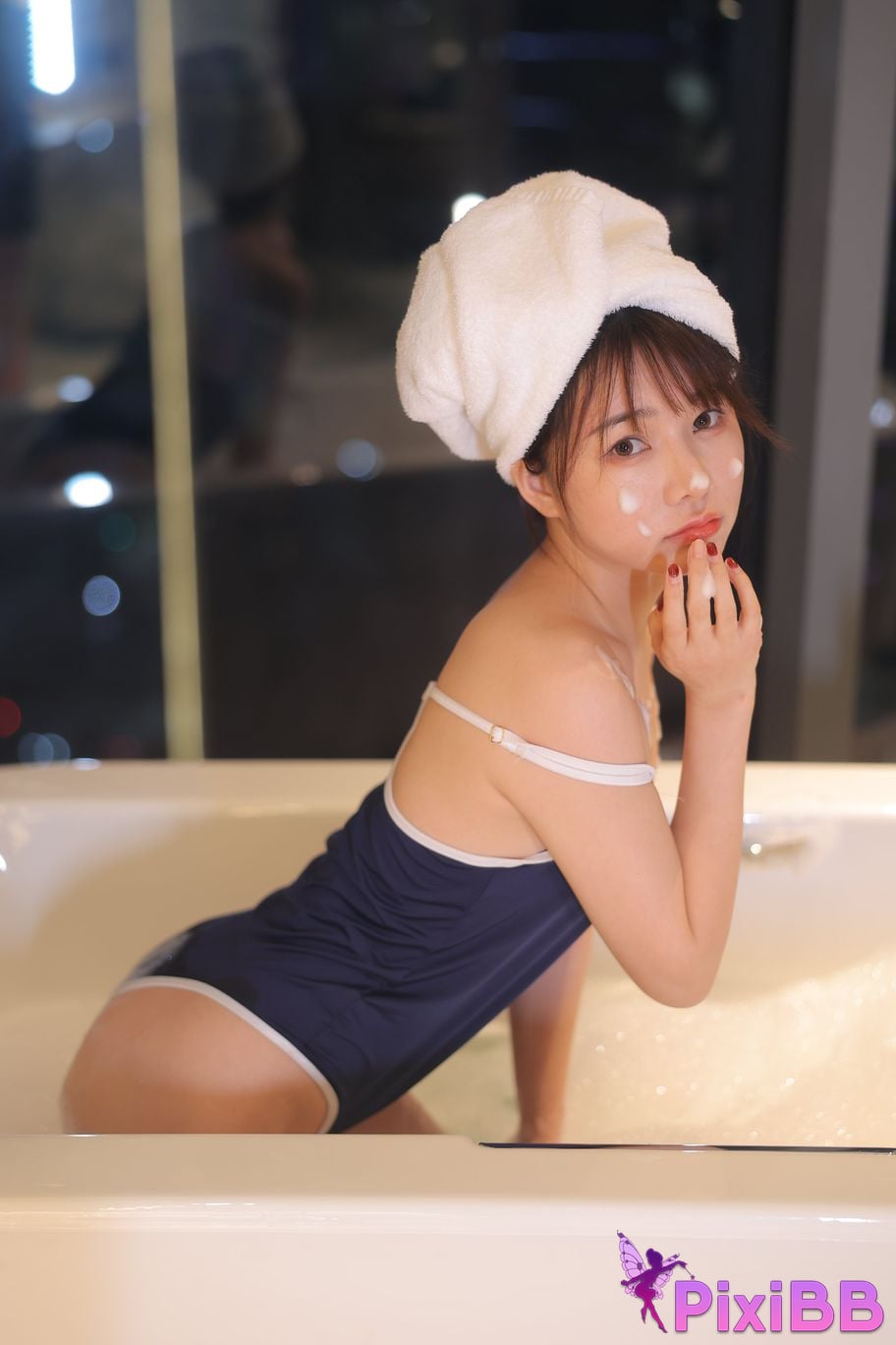 Private Photoshoot Wanwan R18 Xiuren.com Model Bubble Bath PixiBB.COM 159