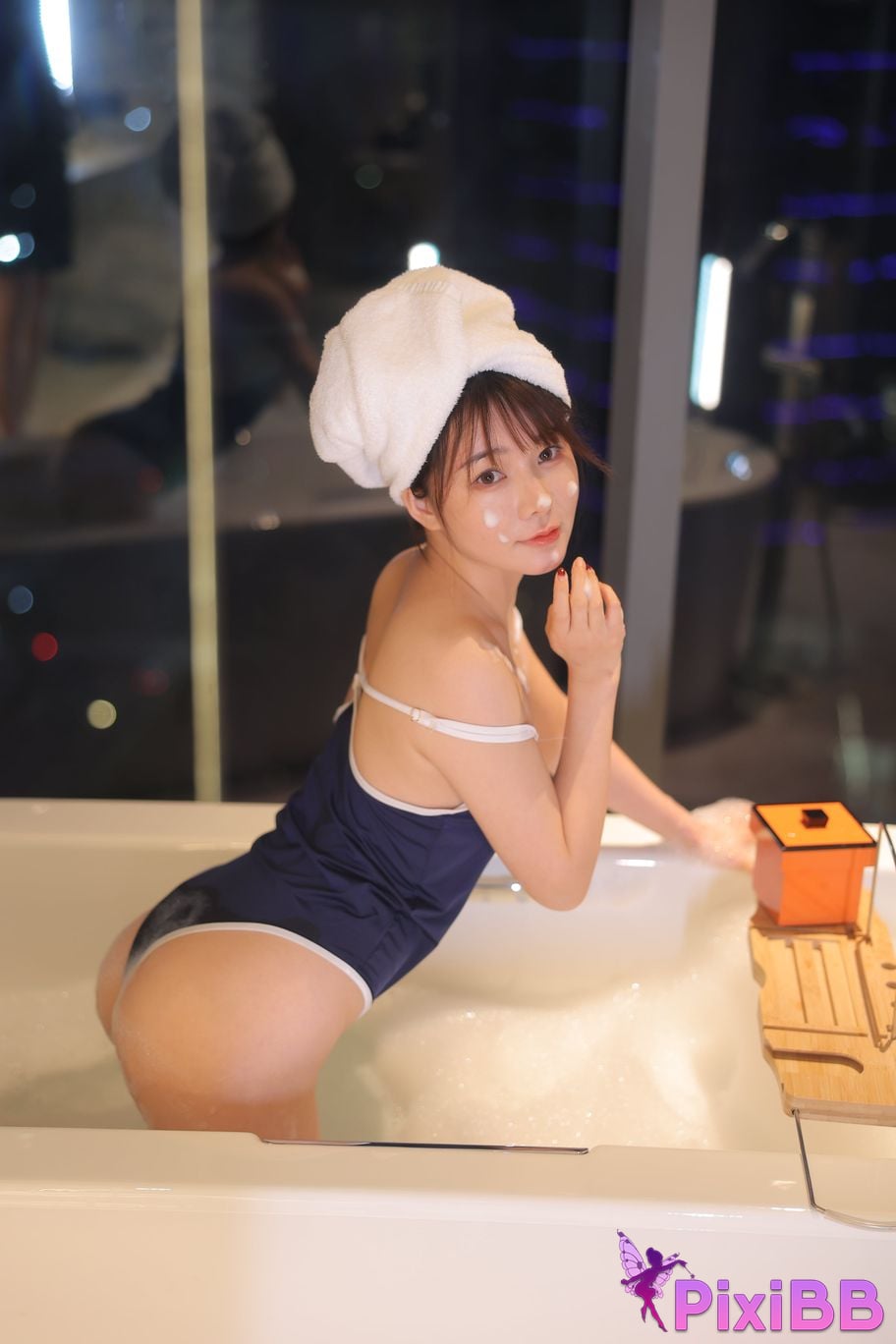 Private Photoshoot Wanwan R18 Xiuren.com Model Bubble Bath PixiBB.COM 172