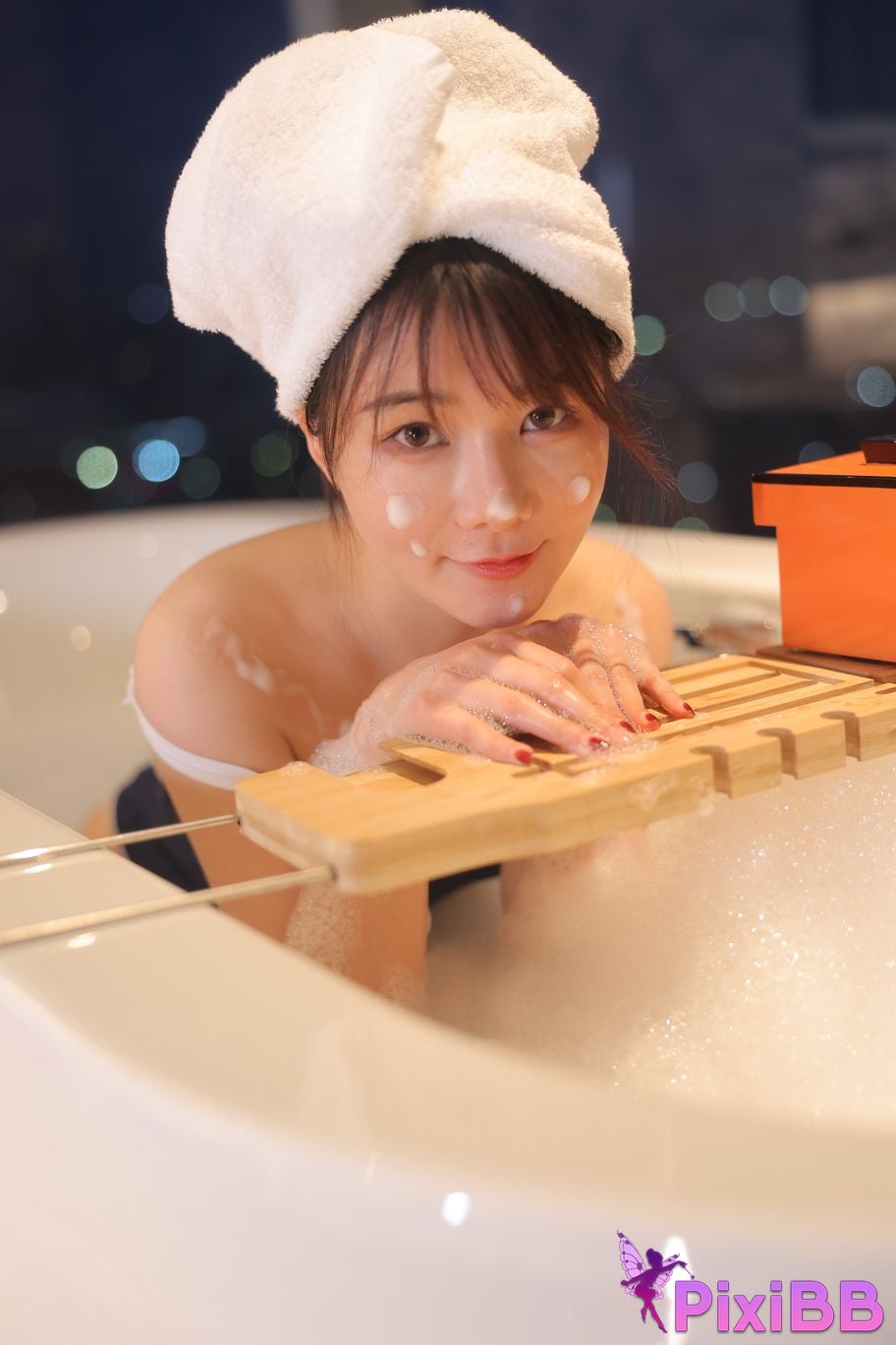 Private Photoshoot Wanwan R18 Xiuren.com Model Bubble Bath PixiBB.COM 196